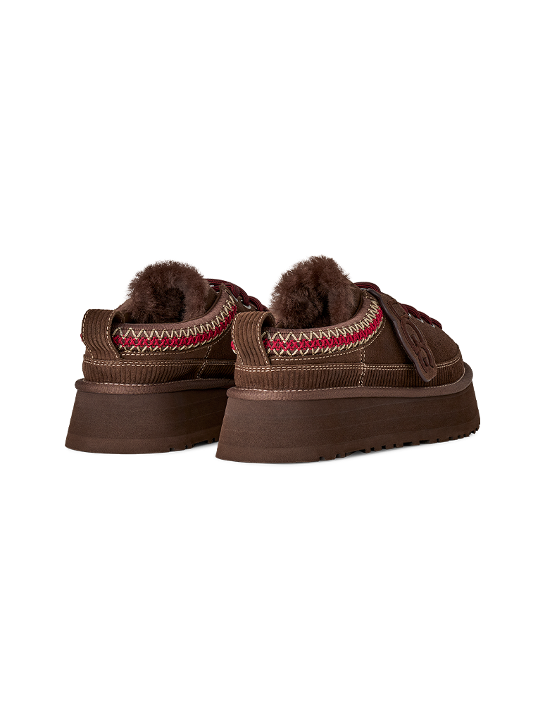UGG Heritage Lace Up Slipper